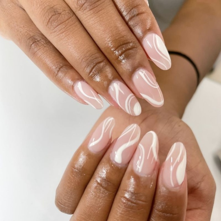 Niche Utama 1  Neutral, Natural Looking Nail Designs For The Manicure Minimalist