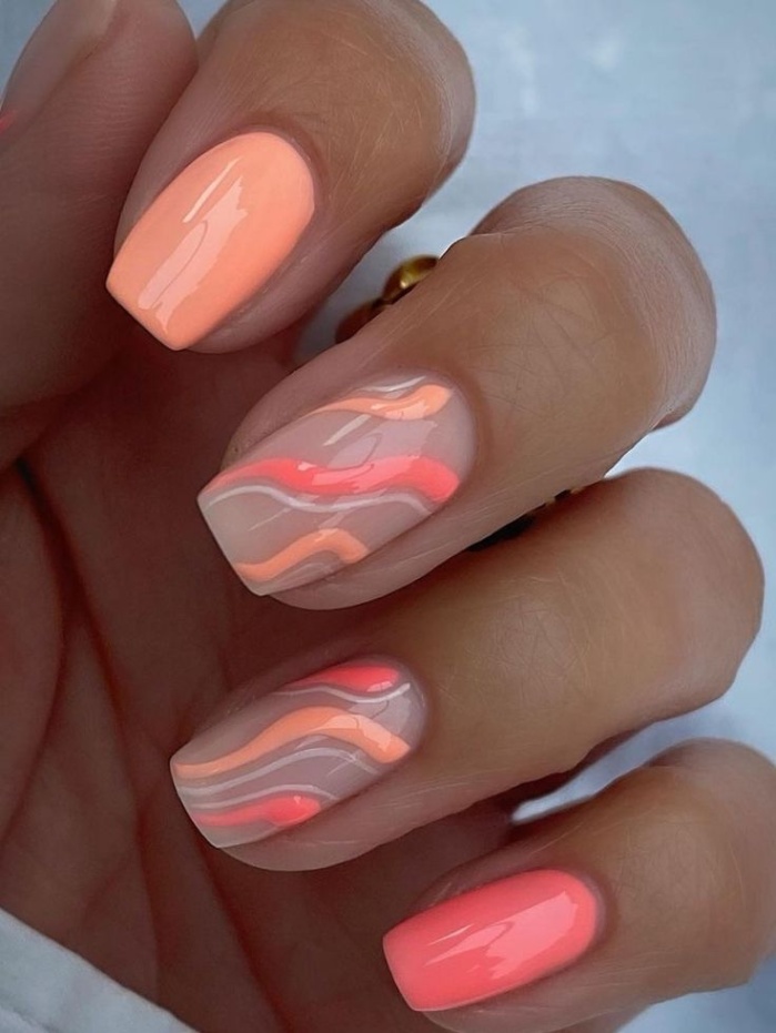 Niche Utama 2 Coral Nail Designs: + Trendiest Looks And Colors