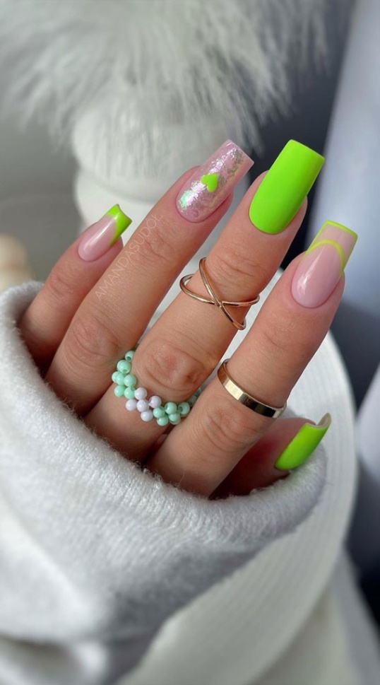 Niche Utama 2  Light Up Your Nails With Electric Energy For Summer : Neon