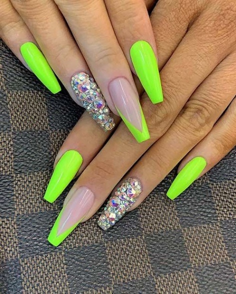 Niche Utama 2  Neon Nail Designs That Are Perfect For Summer - StayGlam