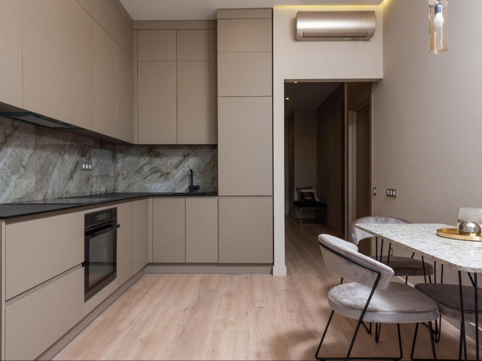 Minimalist Kitchen Design: Sleek, Functional, and Timeless