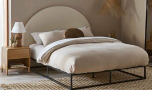 How to Create a Serene Bedroom Using Minimalist Design Concepts