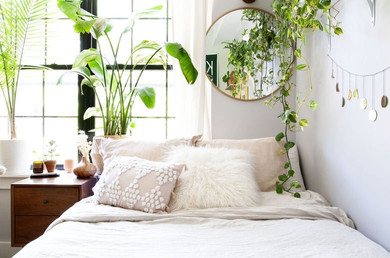 Minimalist Bedroom Ideas for a Quiet and Restful Sanctuary