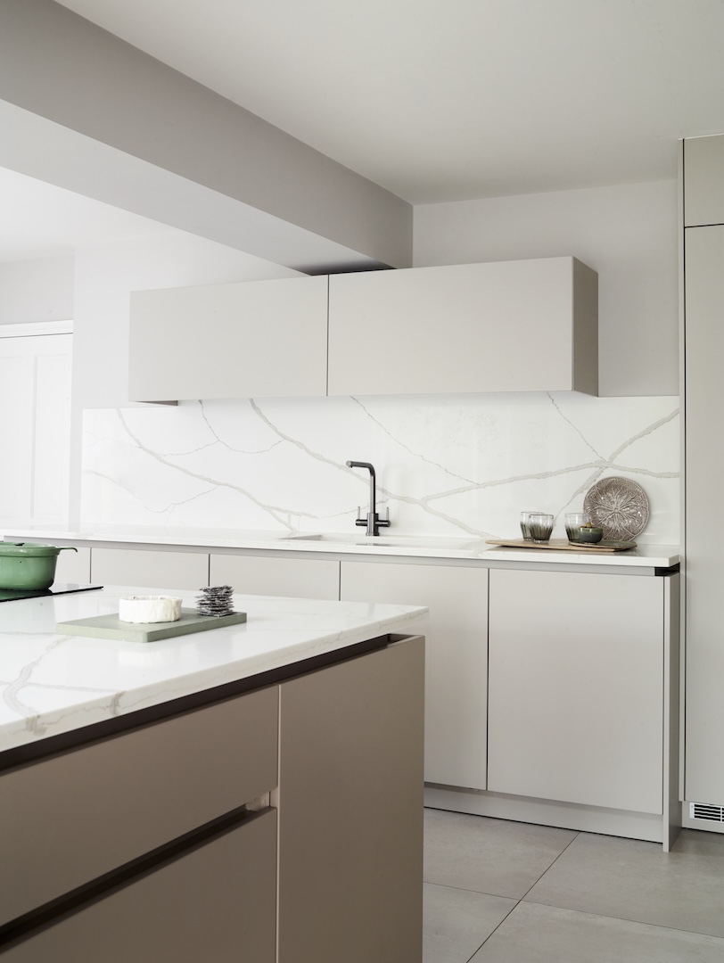 Minimalist Kitchen Room Design