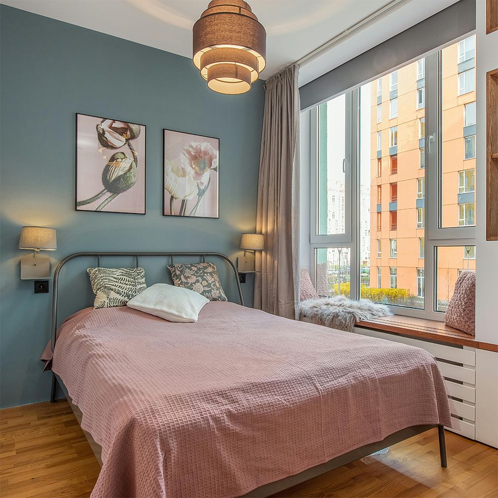 Small Bedroom Decorating Ideas