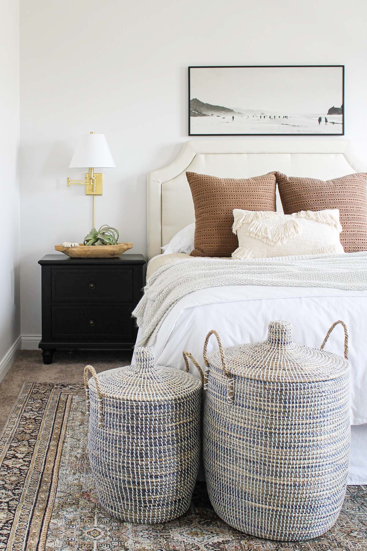 Bedroom Idea for a Minimalist Design