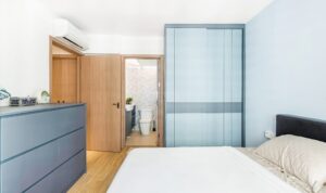 How to Use Minimalism to Create a Calming and Serene Bedroom
