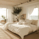 Minimalist Bedroom Decor: Achieving a Simple, Serene Space