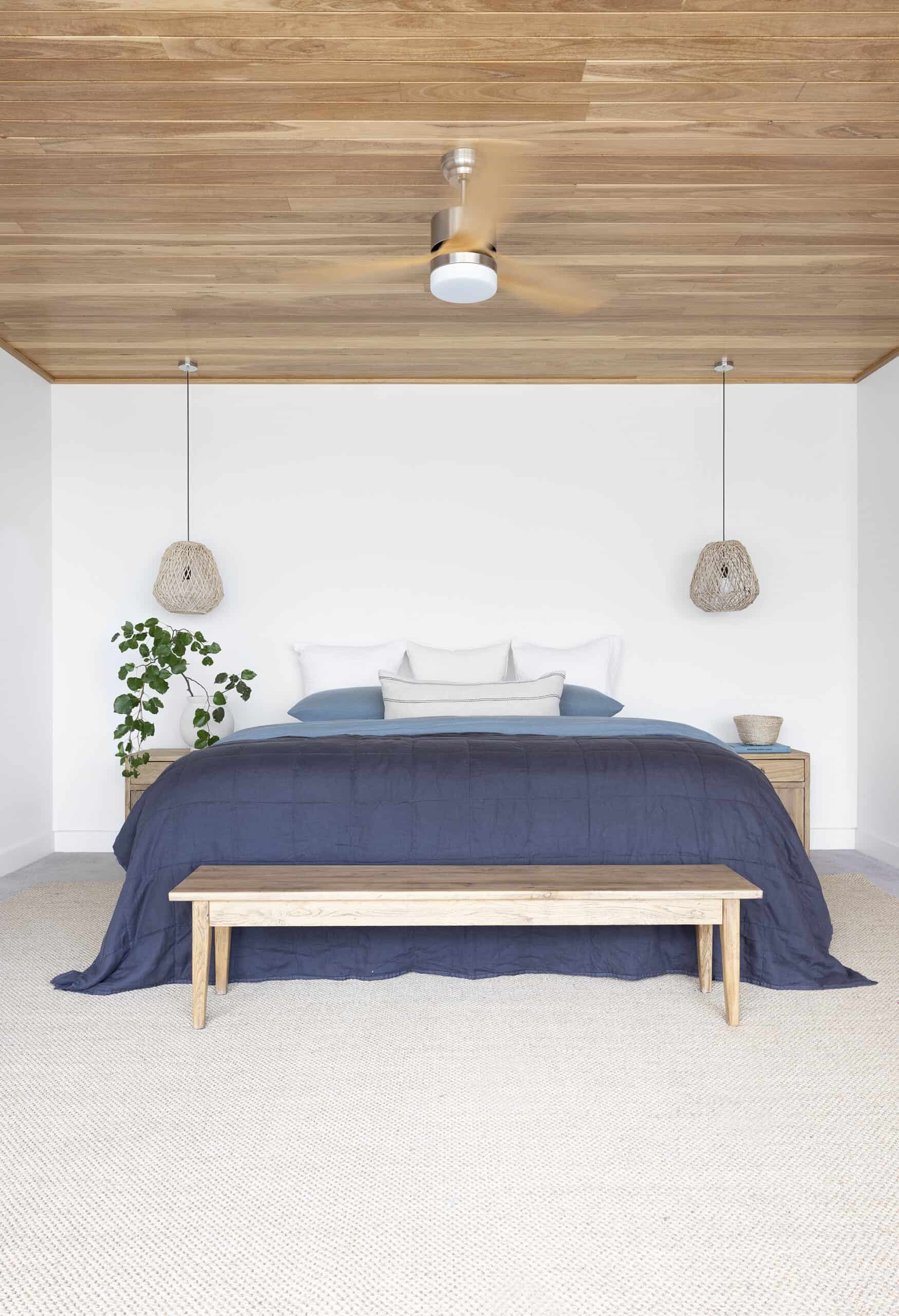 How to Create a Peaceful, Minimalist Bedroom Sanctuary for a Better Night’s Sleep