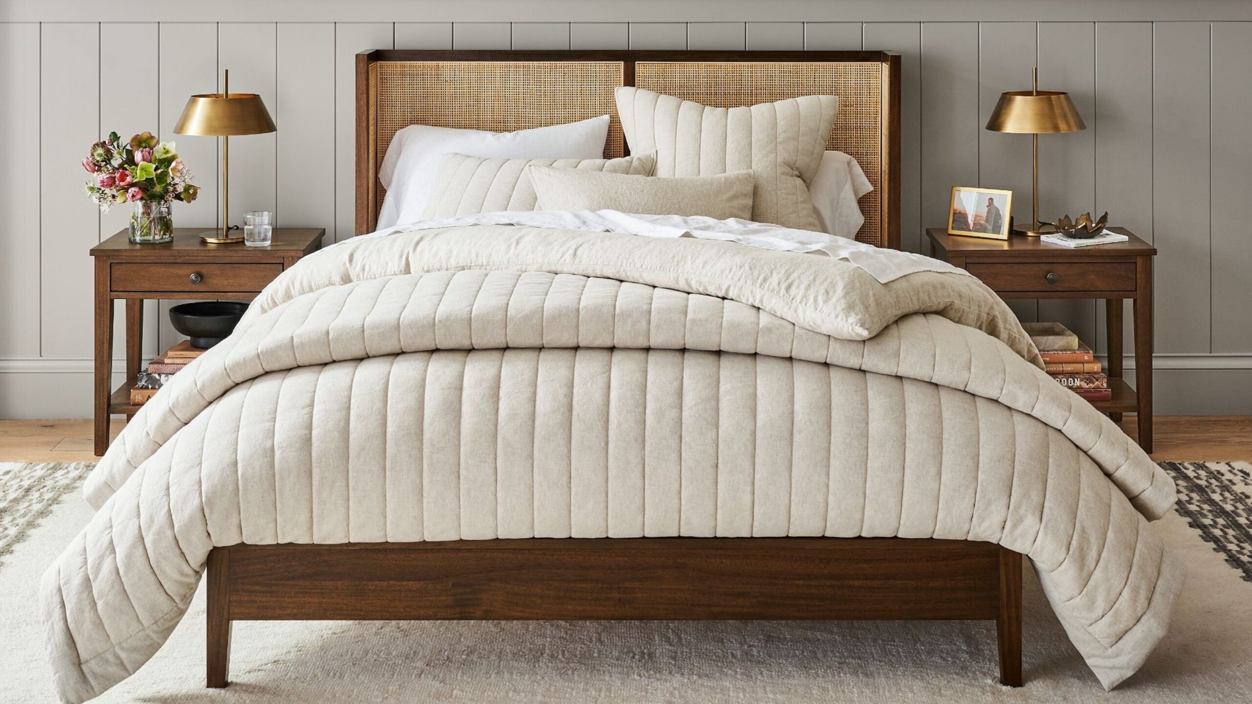 Minimalist Bedroom Decorating Ideas: Crafting a Serene and Stylish Sanctuary