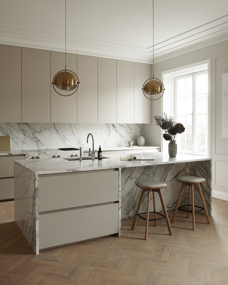 Design Kitchen Minimalist: Creating a Sleek, Functional, and Timeless Space