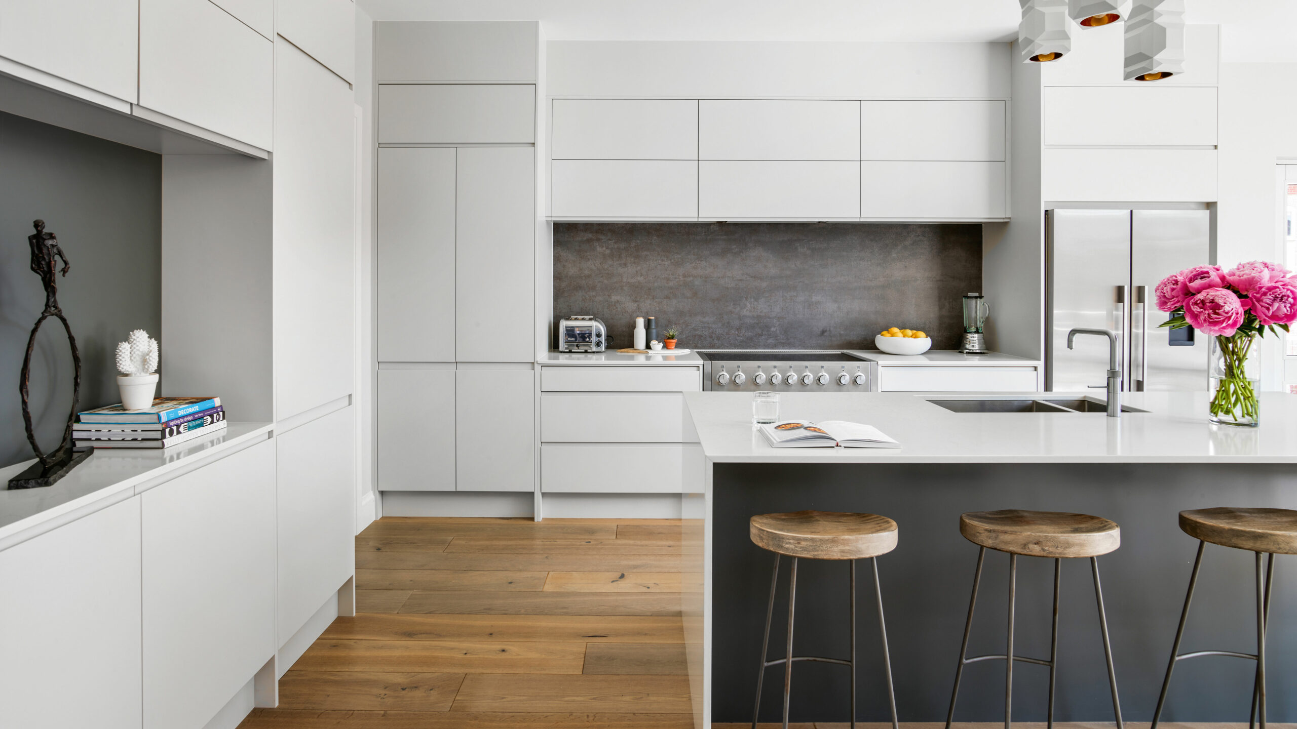 Minimalist Kitchen Room Design: Creating a Clean, Functional, and Elegant Space