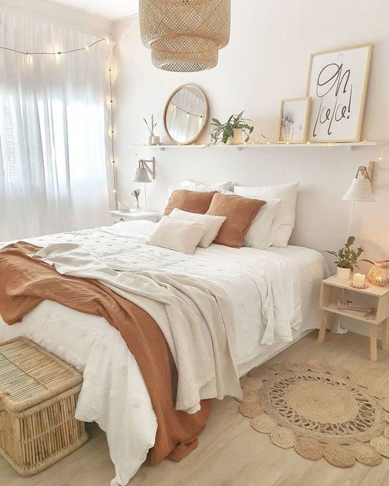 Minimalist Bedroom Idea