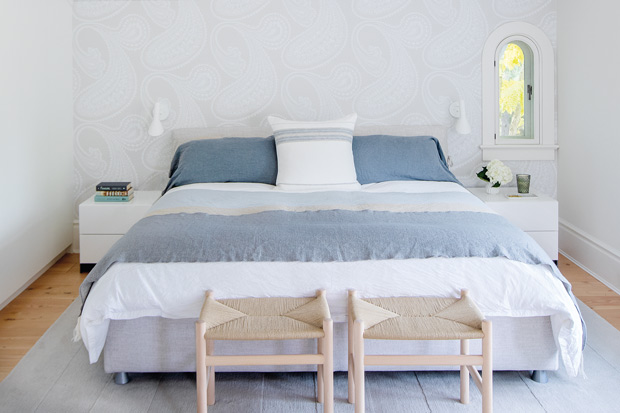 Minimalist Bedroom Ideas for a Simple, Stress-Free Retreat