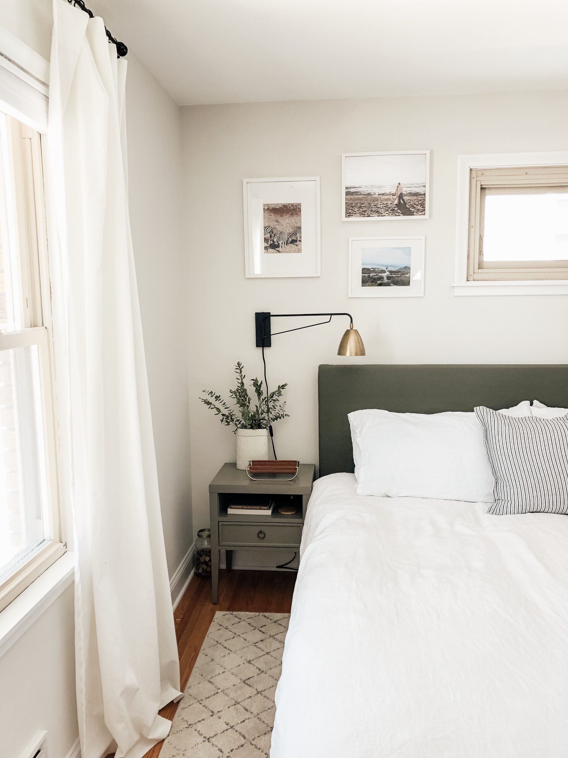 How to Style a Minimalist Bedroom with Minimal Decor