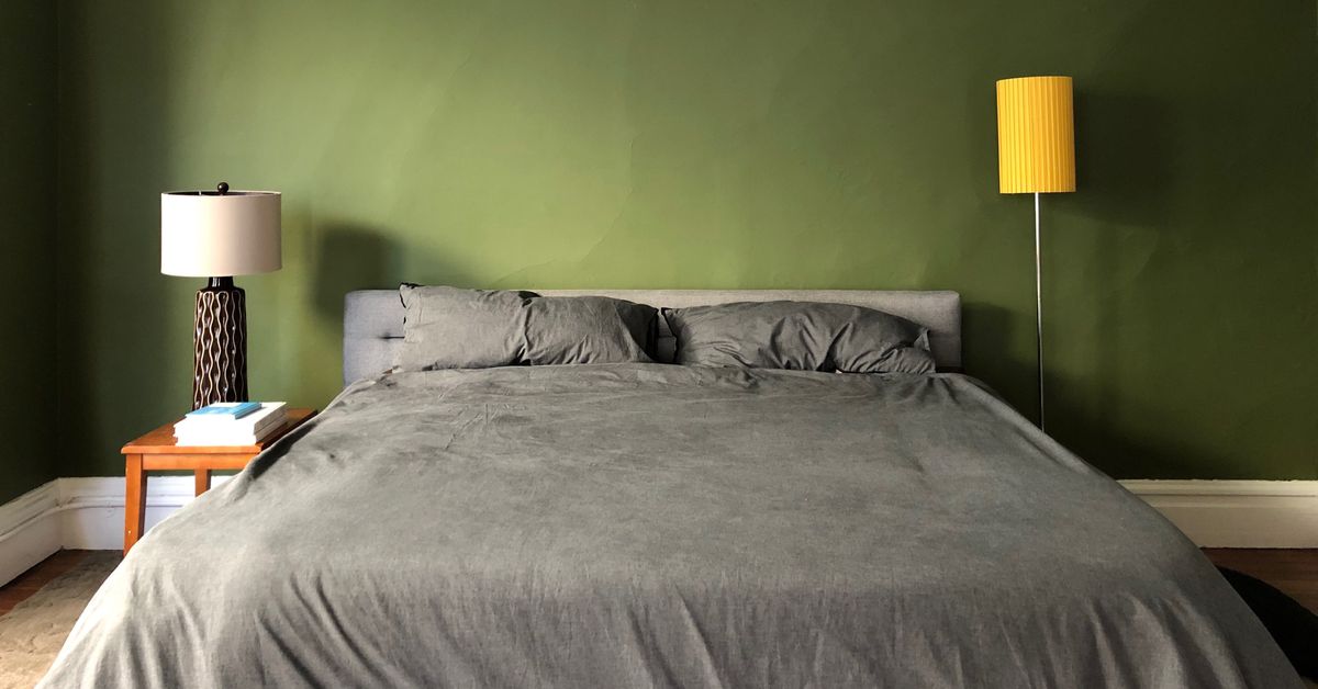 Minimalist Bedroom Ideas That Encourage Better Sleep